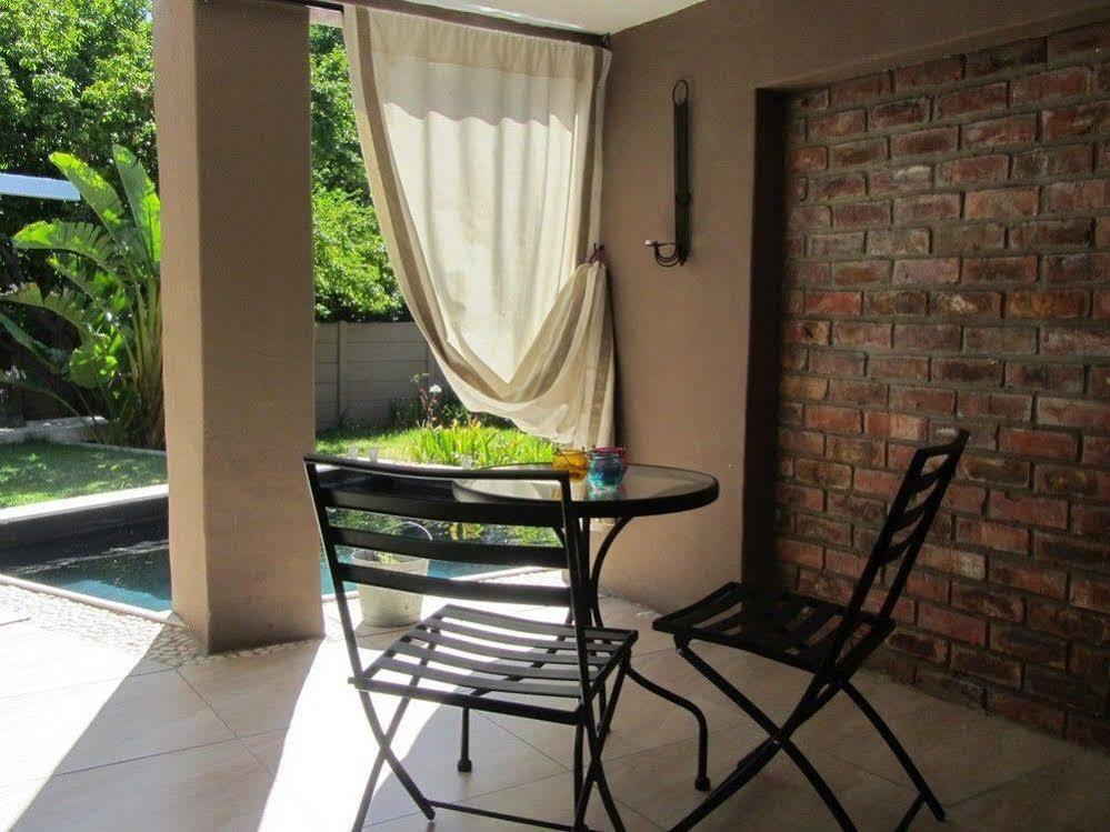 Absolute Bosch Guest House Stellenbosch Ngoại thất bức ảnh